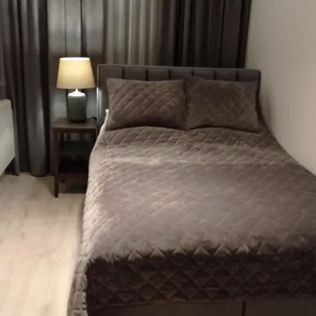 Apartment Wygodne 2 Pokojowe Mieszkanie Na Parterze *