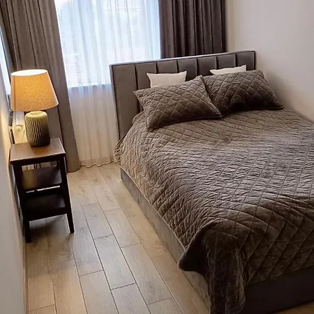 2 , Kuchnia, Cale Wyposazenie, Centrum, Kolo Sklepu, Free Wifi Apartment *
