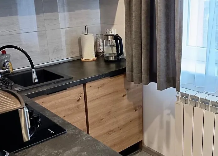 2 , Kuchnia, Cale Wyposazenie, Centrum, Kolo Sklepu, Free Wifi Apartment *