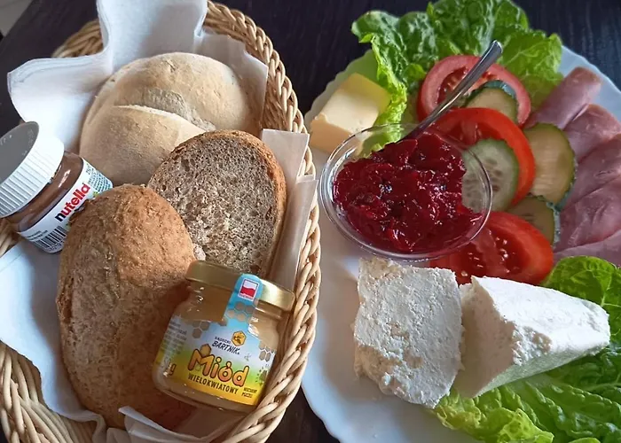 2 , Kuchnia, Cale Wyposazenie, Centrum, Kolo Sklepu, Free Wifi Apartment Krotoszyn